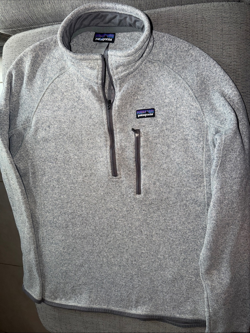 Patagonia Men's Light Gray Half-Zip Fleece Pullover